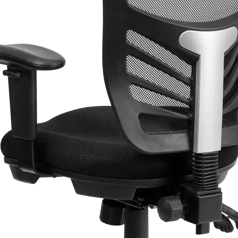 Sedia da ufficio ergonomica in rete con schienale medio e braccioli regolabili